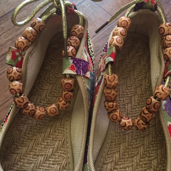 Flats - Picture 3 of 8